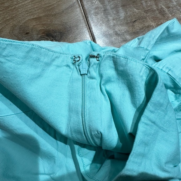 Vintage Anthropologie elevenses size 6 circle skirt, with strawberries - Picture 3 of 9